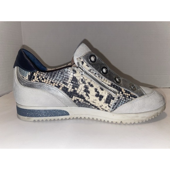 Softwaves Women's Python Print Sneaker Sz 8 Platform Arch Support No Laces, Zip - Picture 10 of 16